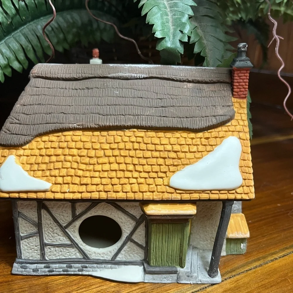 Department 56 Illuminated Cottage with Brown and Cream Accents
